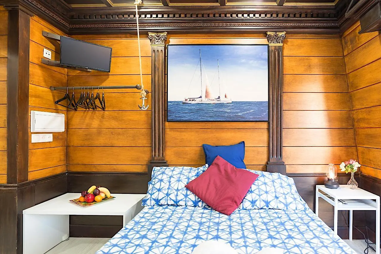 Citycenter Pirates Room, Young People Only Malaga Spain